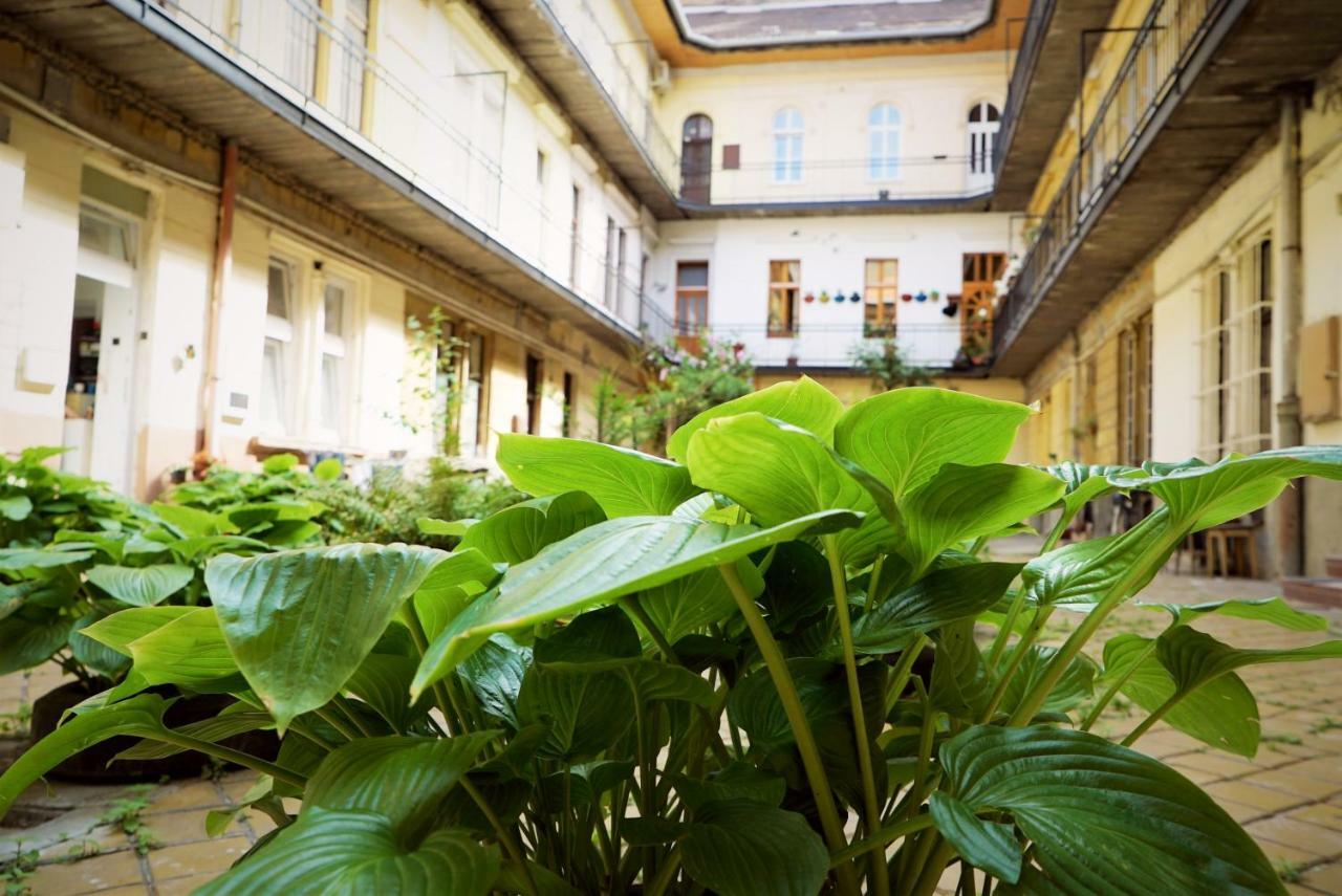 No. 11 Apartment With 2 Bathrooms Next To Railway Station Budapest Eksteriør billede